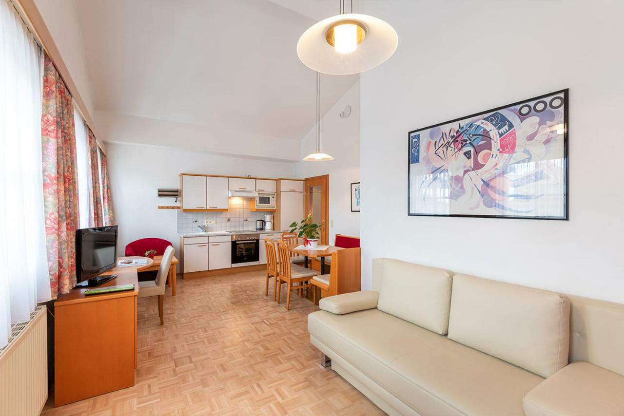 Dr. Aufmesser Appartements โอเบอร์เทาเอิร์น ภายนอก รูปภาพ